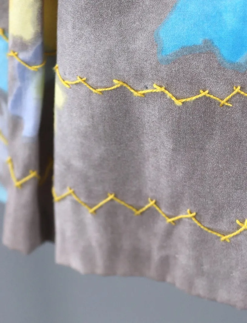 Vintage 1960s Day Dress / Grey & Blue Floral Print