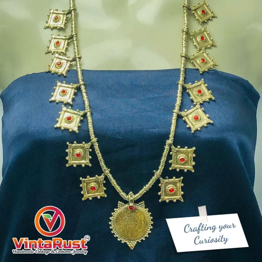 Vintage Golden Two Coins Necklaces Jewelry Set