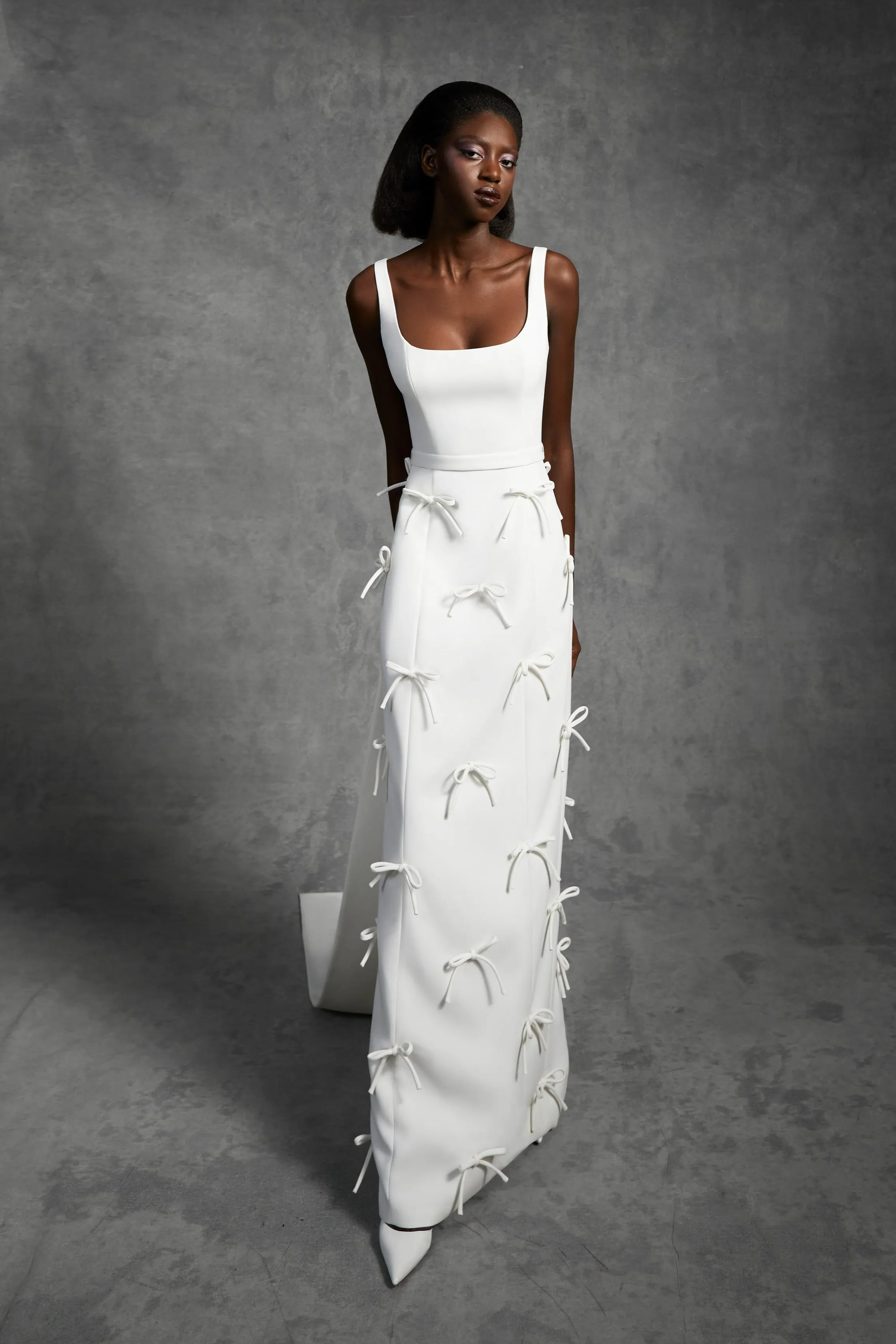 VRM363 - Polka Dot Bow Empire Gown
