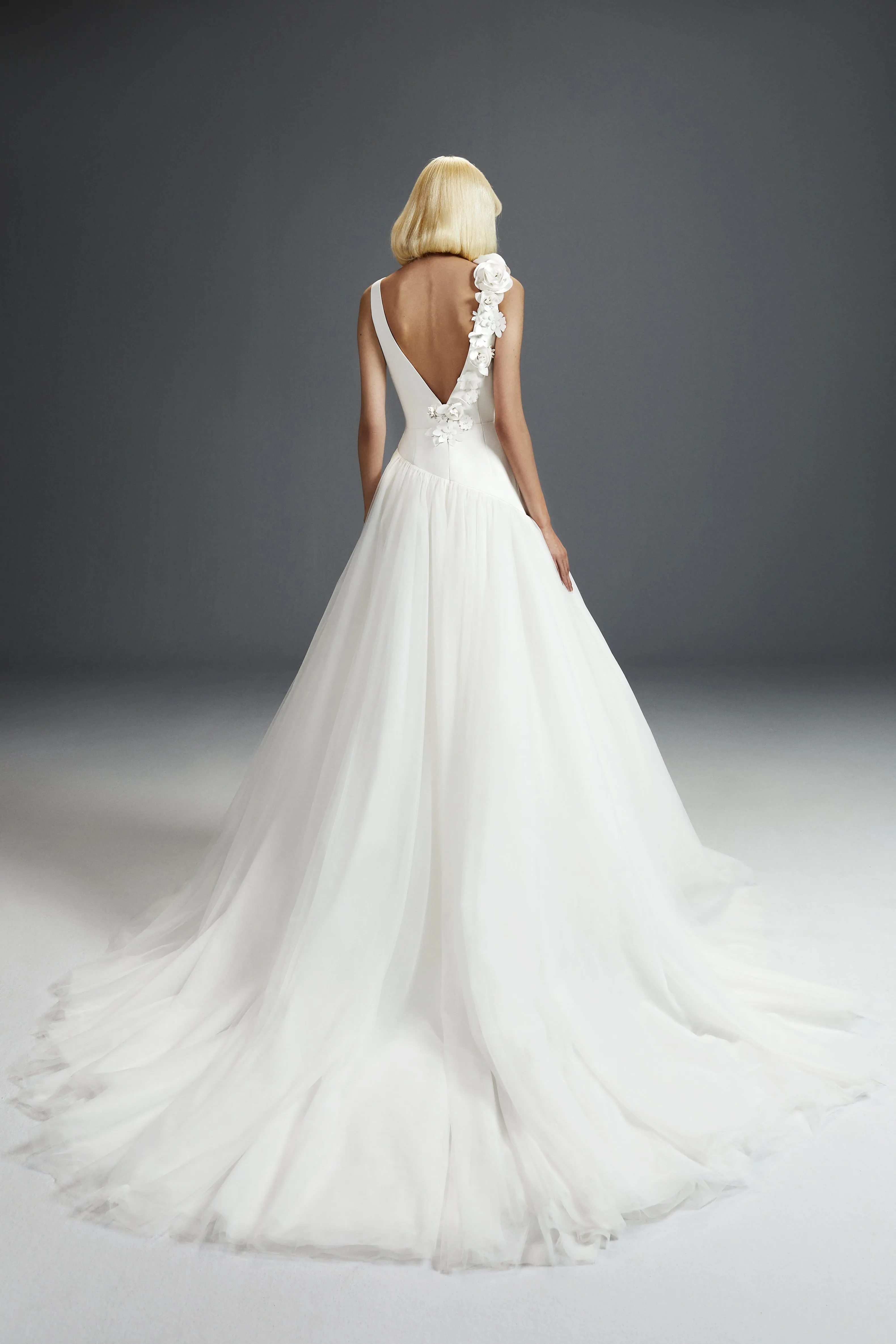 VRM374 - FLOWER BOUQUET TULLE GOWN