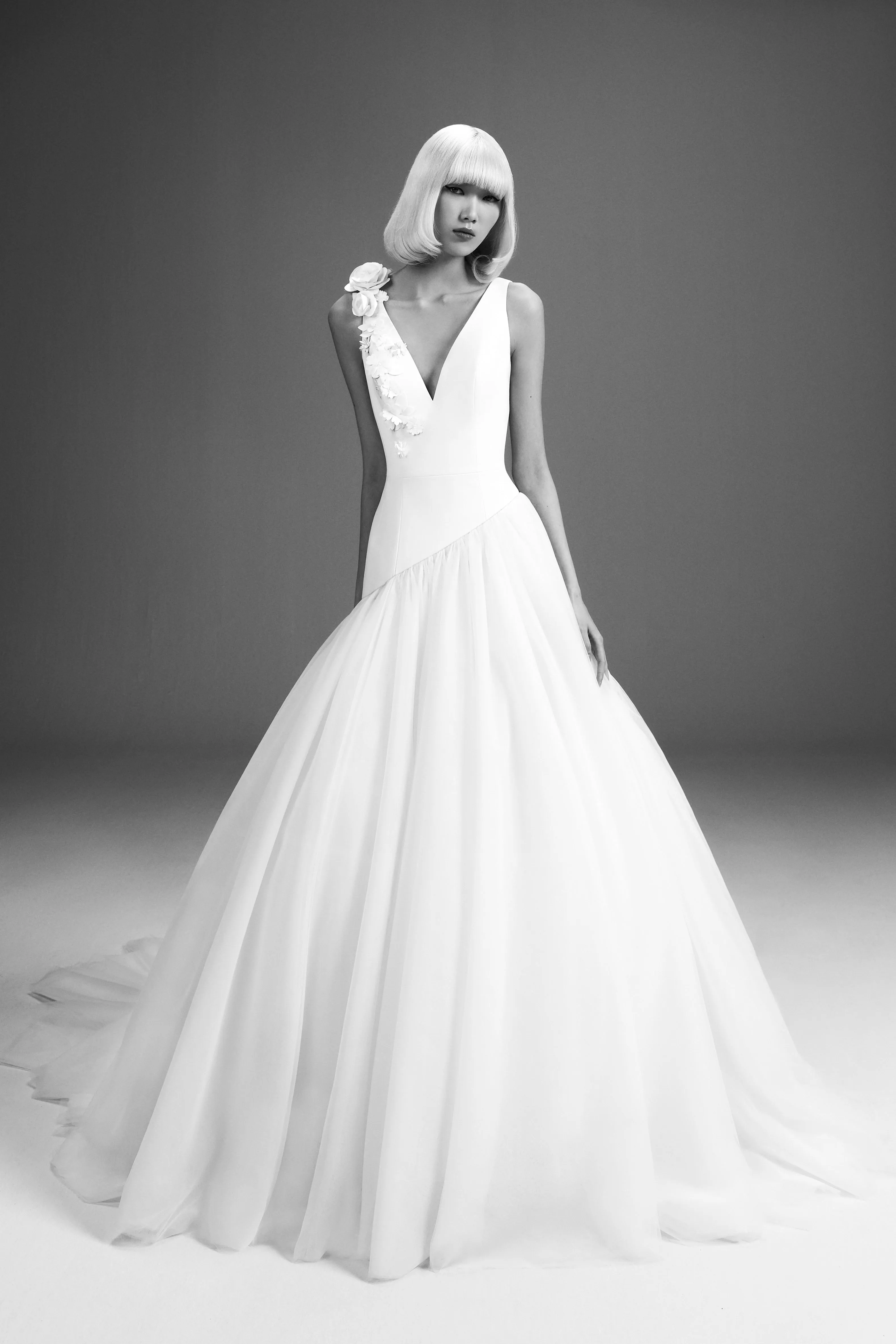 VRM374 - FLOWER BOUQUET TULLE GOWN