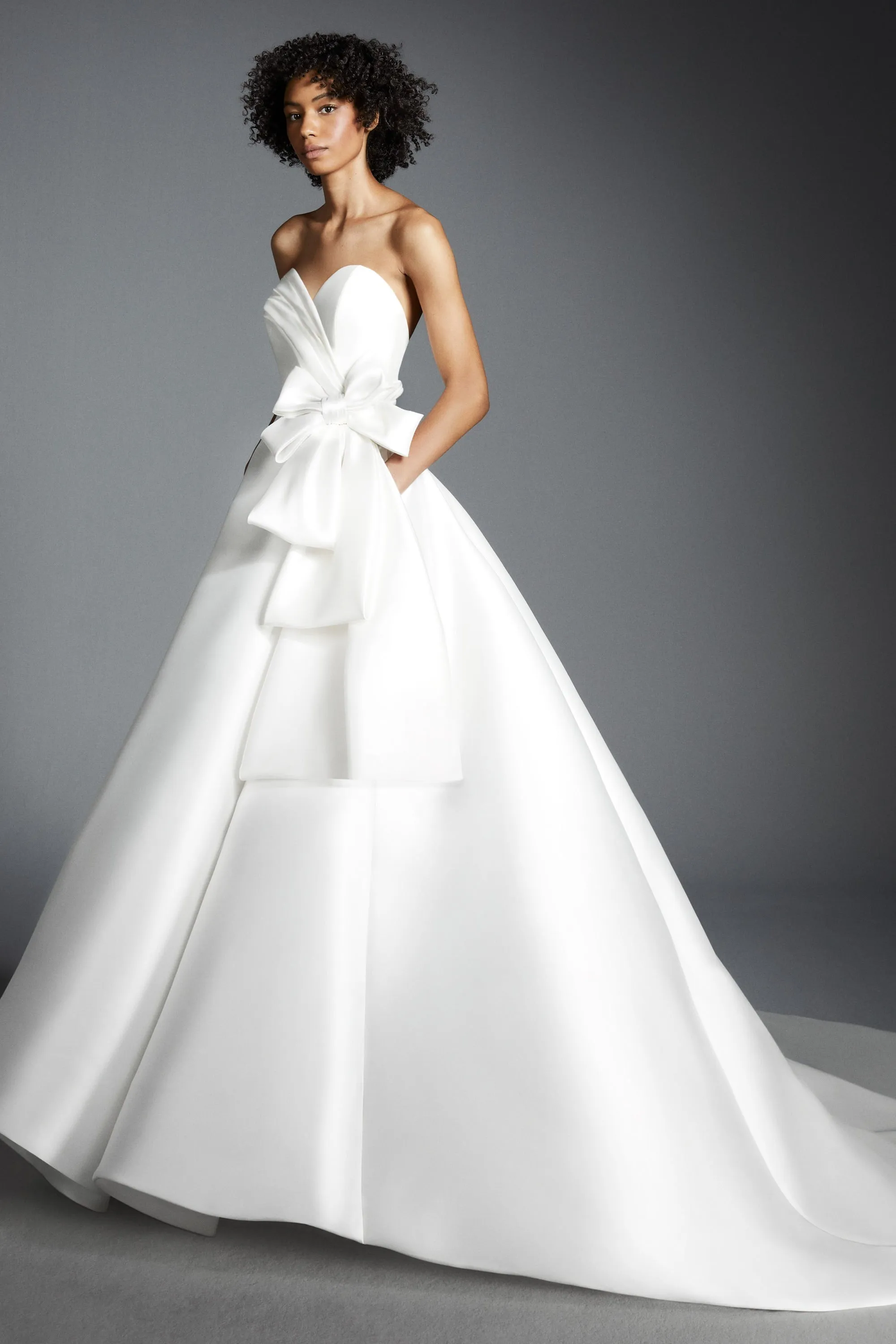 VRM406 - ROYAL RIBBON GOWN