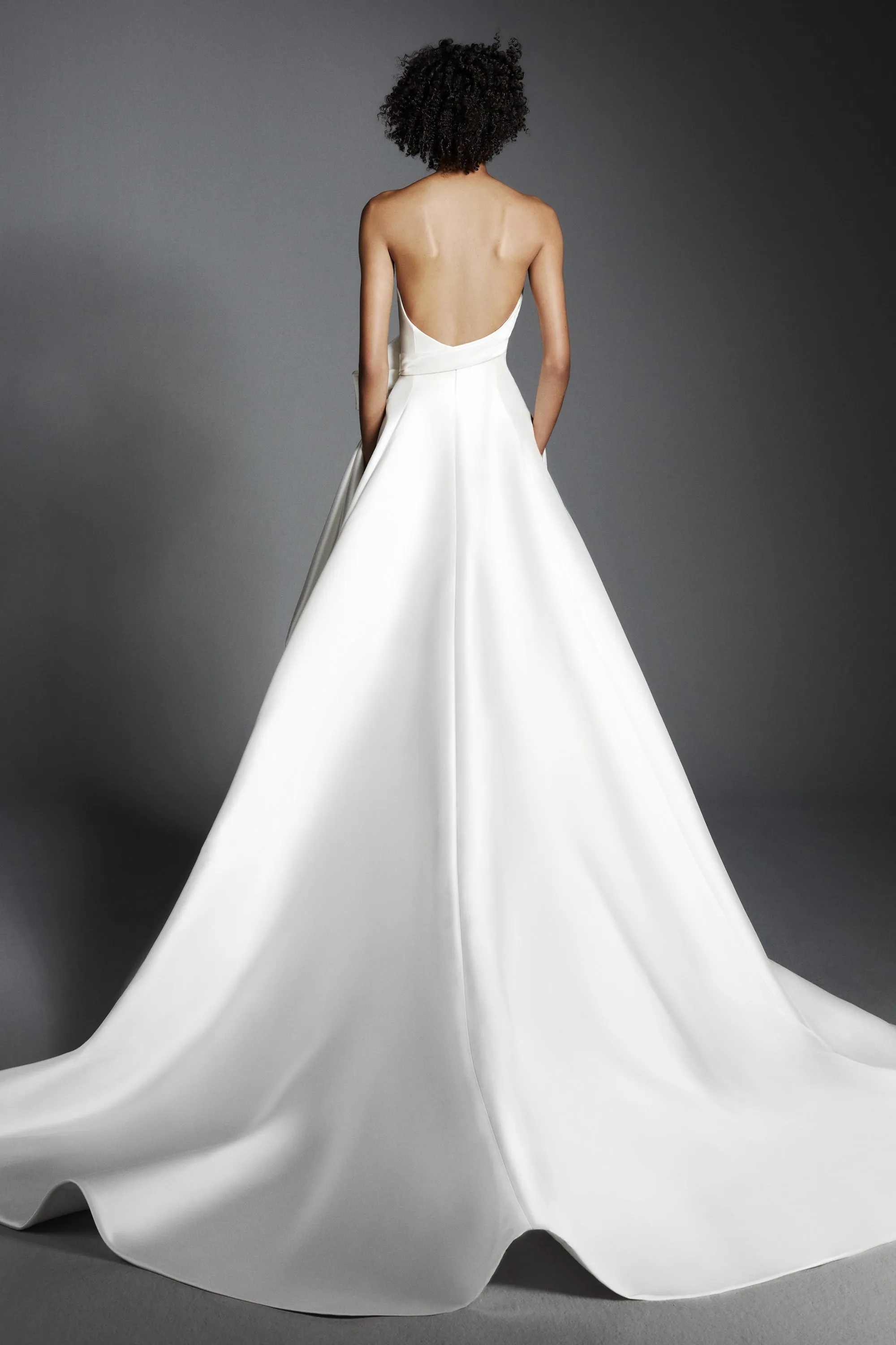 VRM406 - ROYAL RIBBON GOWN