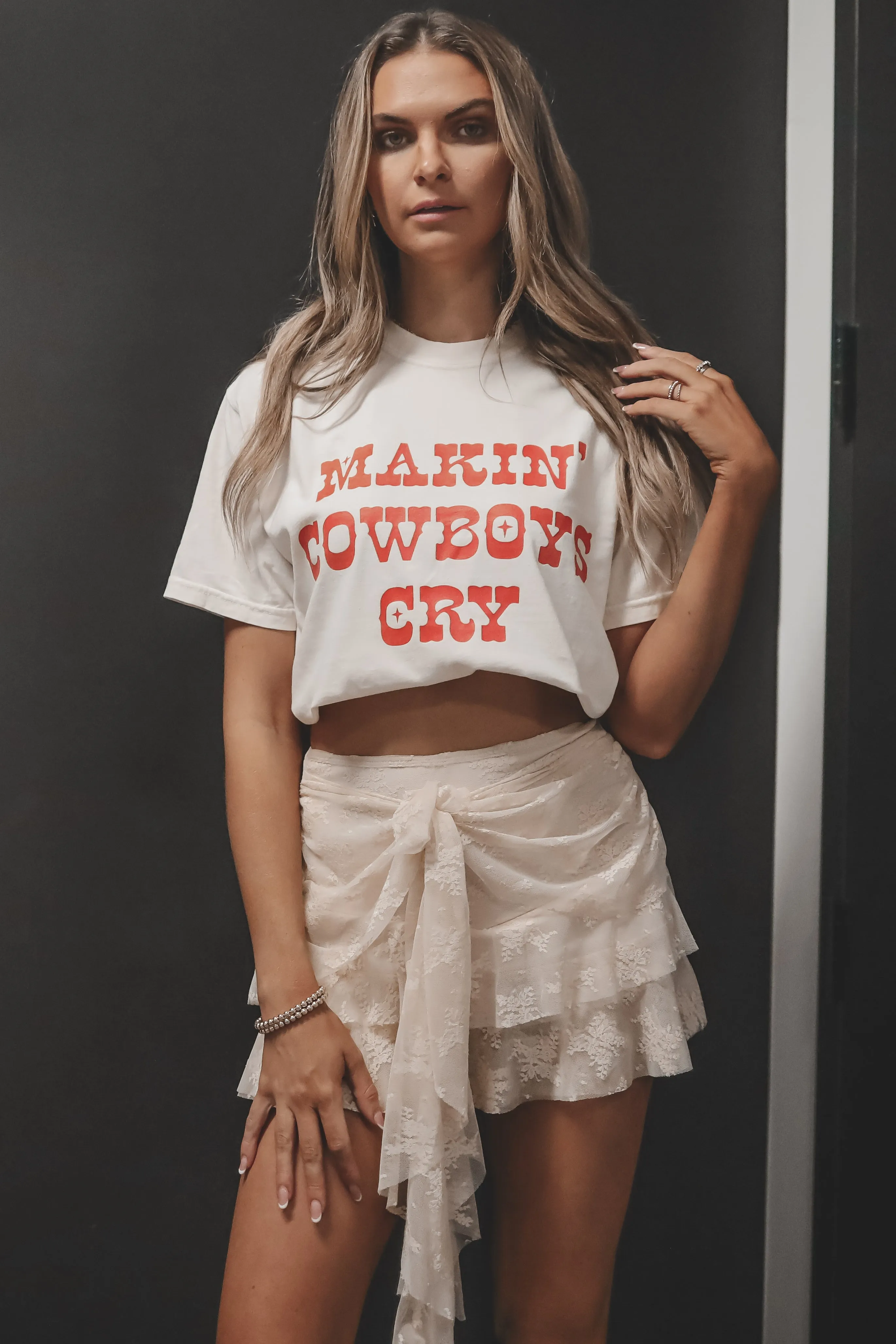 Western Makin Cowboys Cry Rodeo Graphic Top