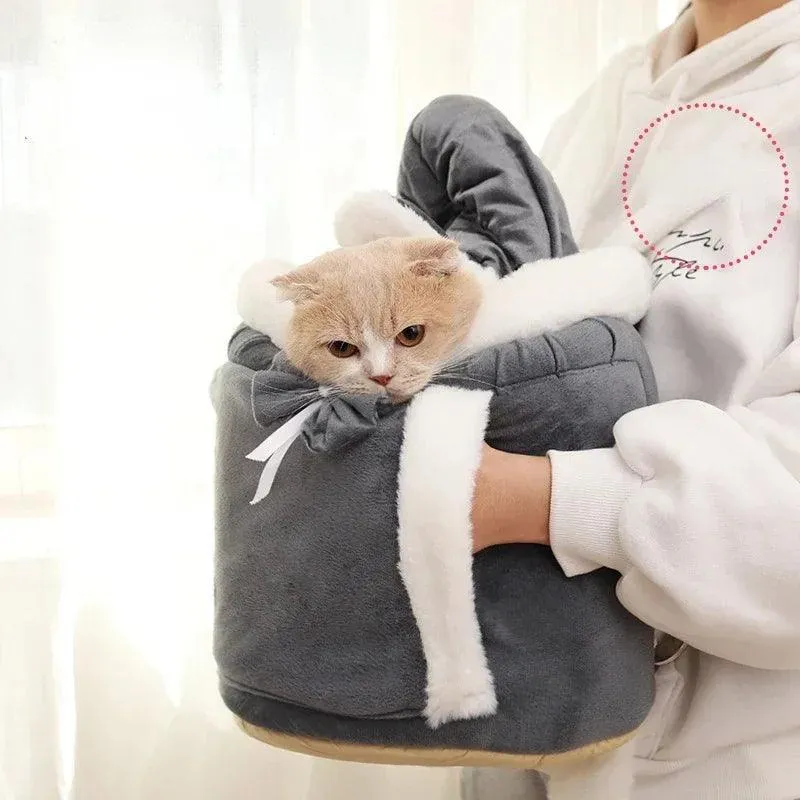 Winter Velvet Pet Backpack: Cozy Carrier for Small Dogs - Stylish Travel and Outdoor Adventures