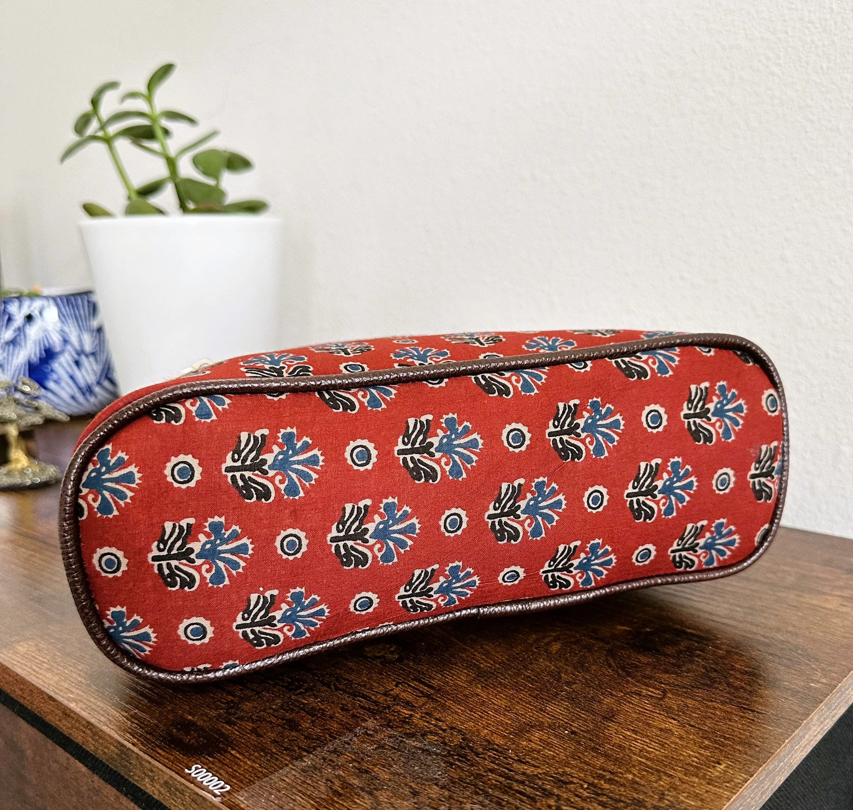 Women Ikat Crossbody Sling Bags