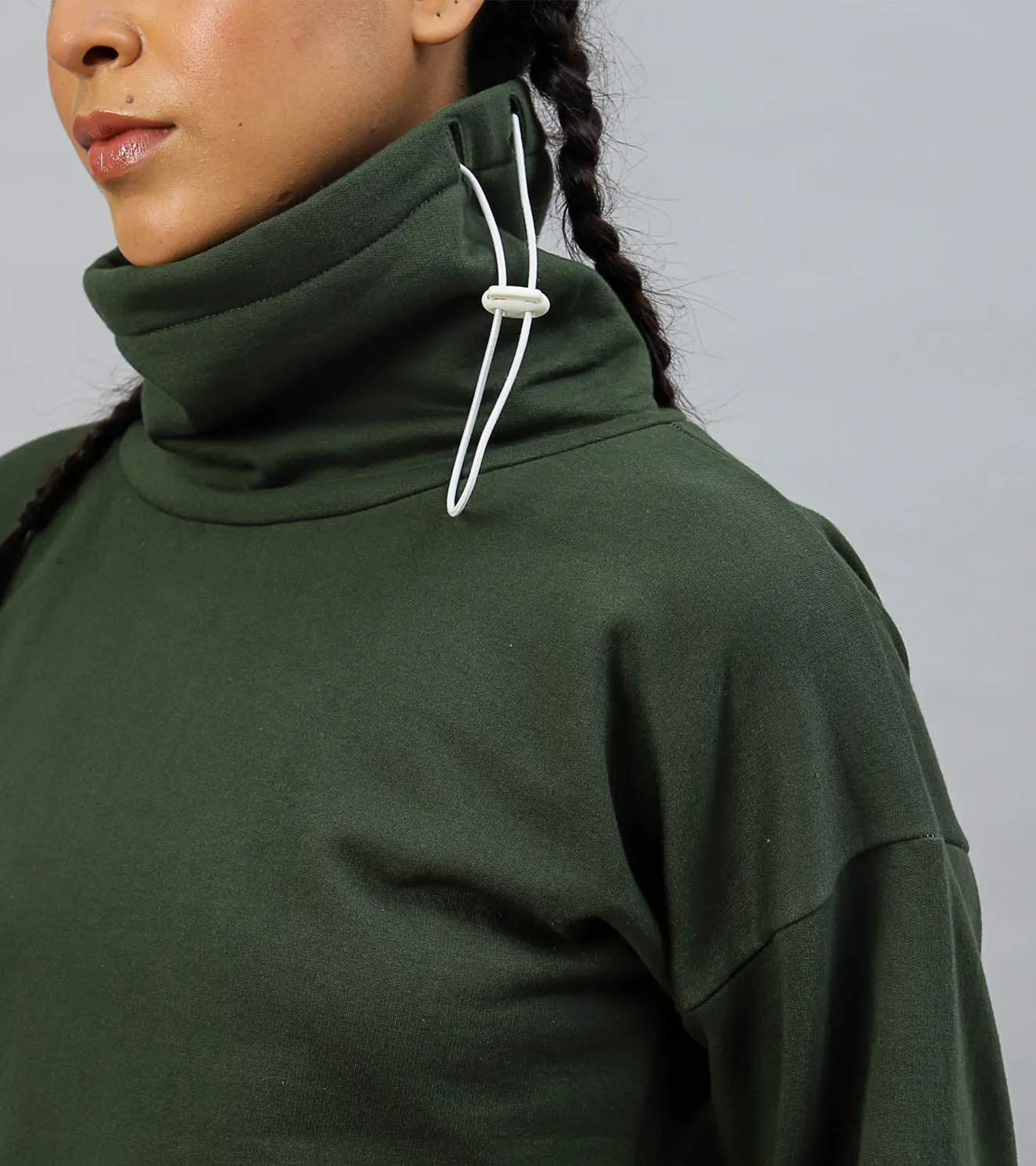 Women's High Neck sweat shirt