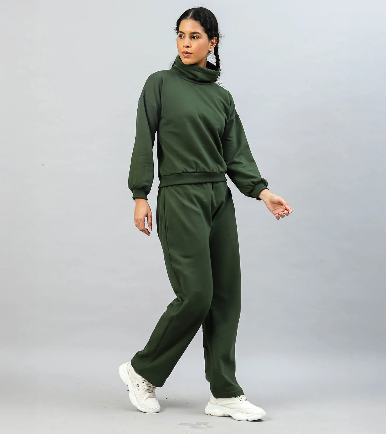 Women's High Neck sweat shirt