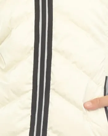 Women's Midweight Quilted Contrast With Thumbholes Hooded Jacket | White