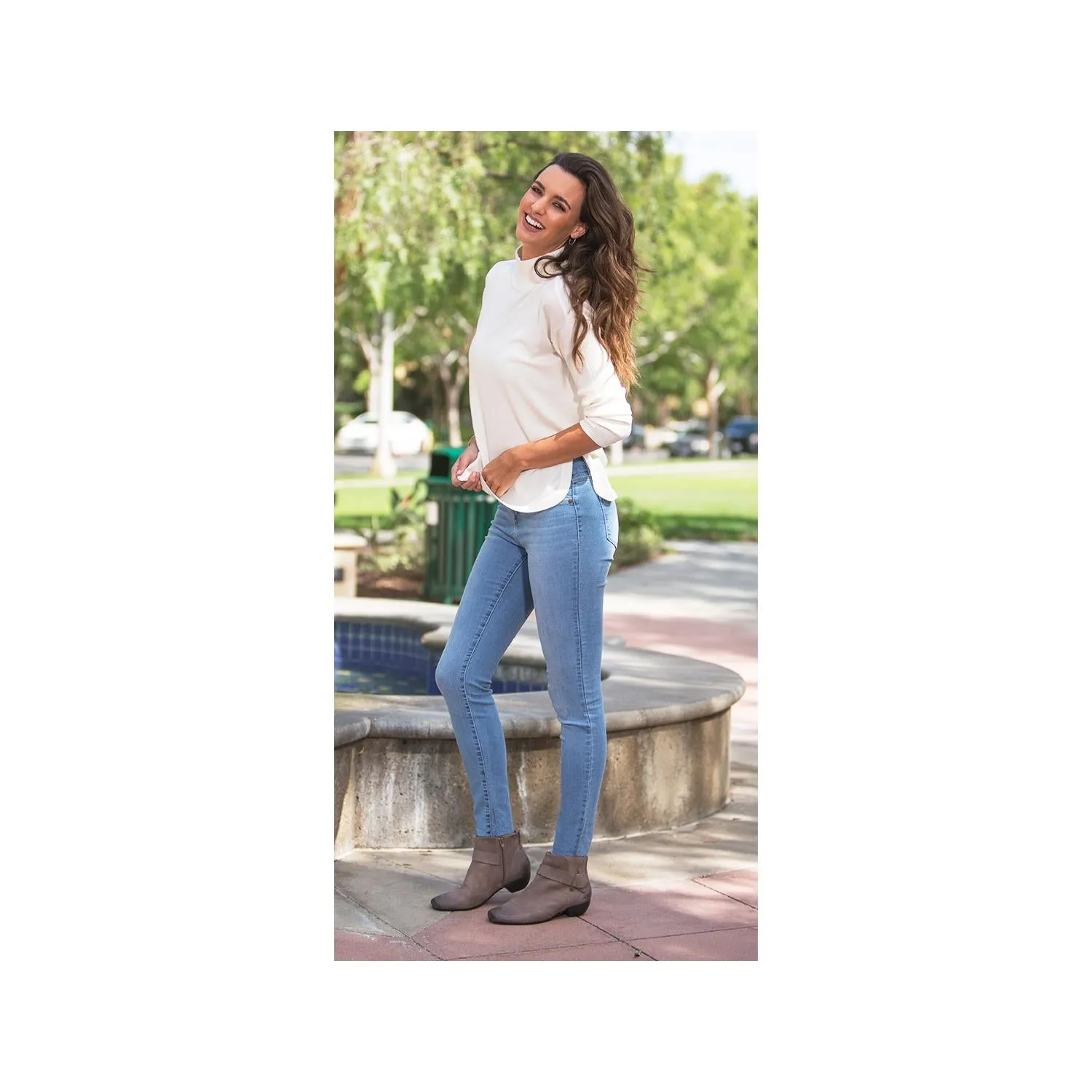 Women's Taos Model Black Leather
