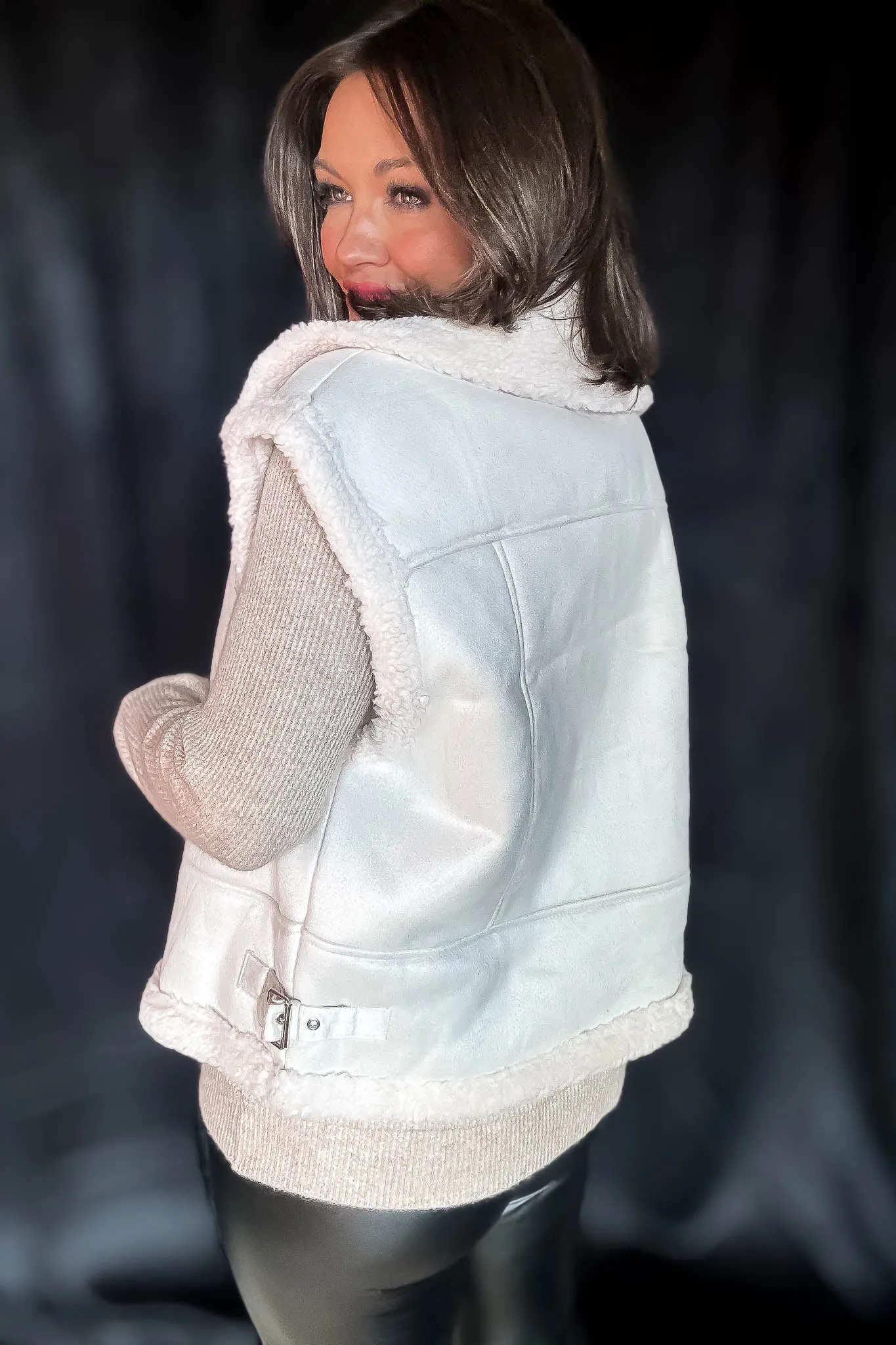 Wrap Up In Warmth Cream Fur-Contrast Zippered Suede Vest