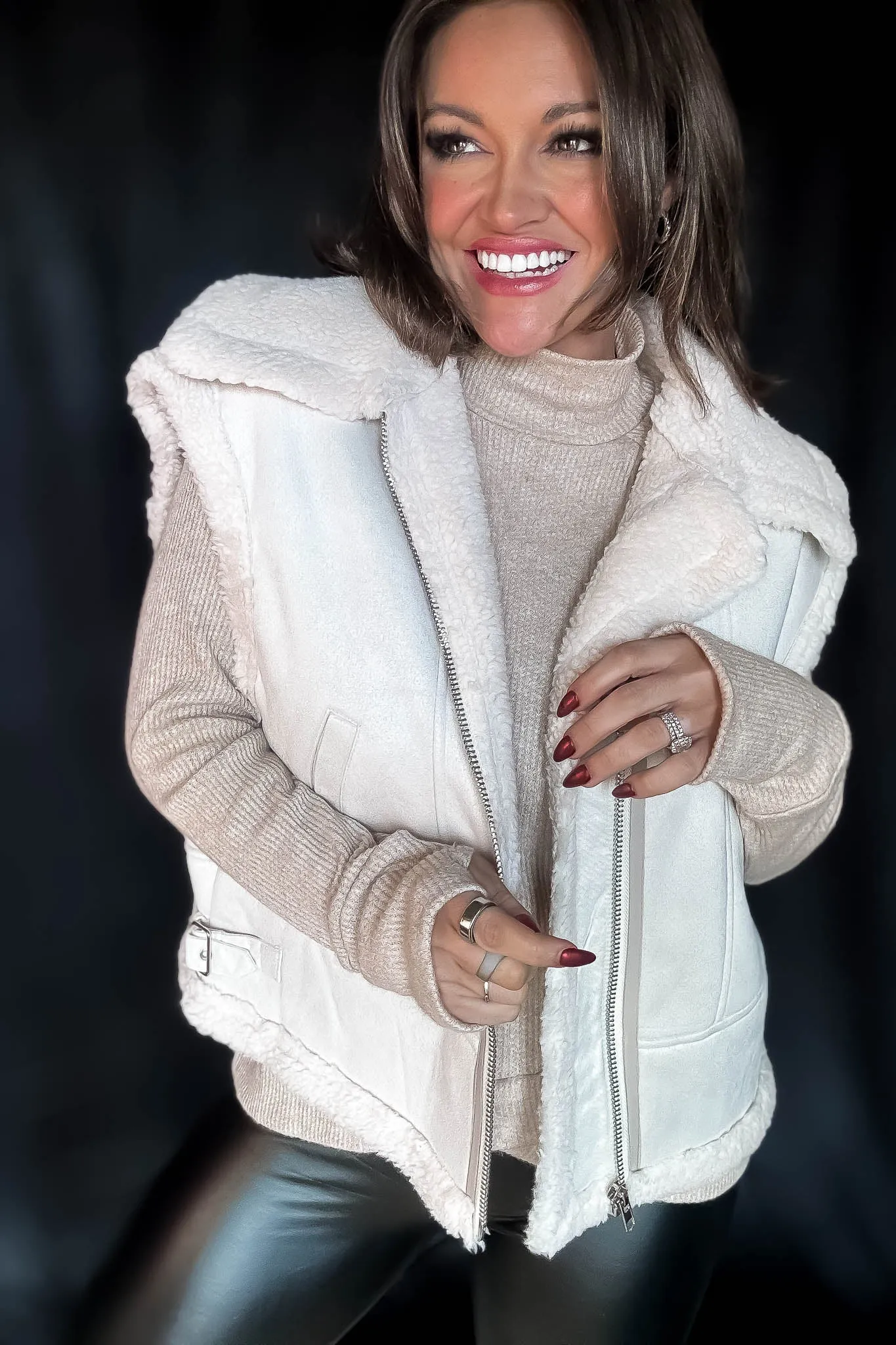Wrap Up In Warmth Cream Fur-Contrast Zippered Suede Vest
