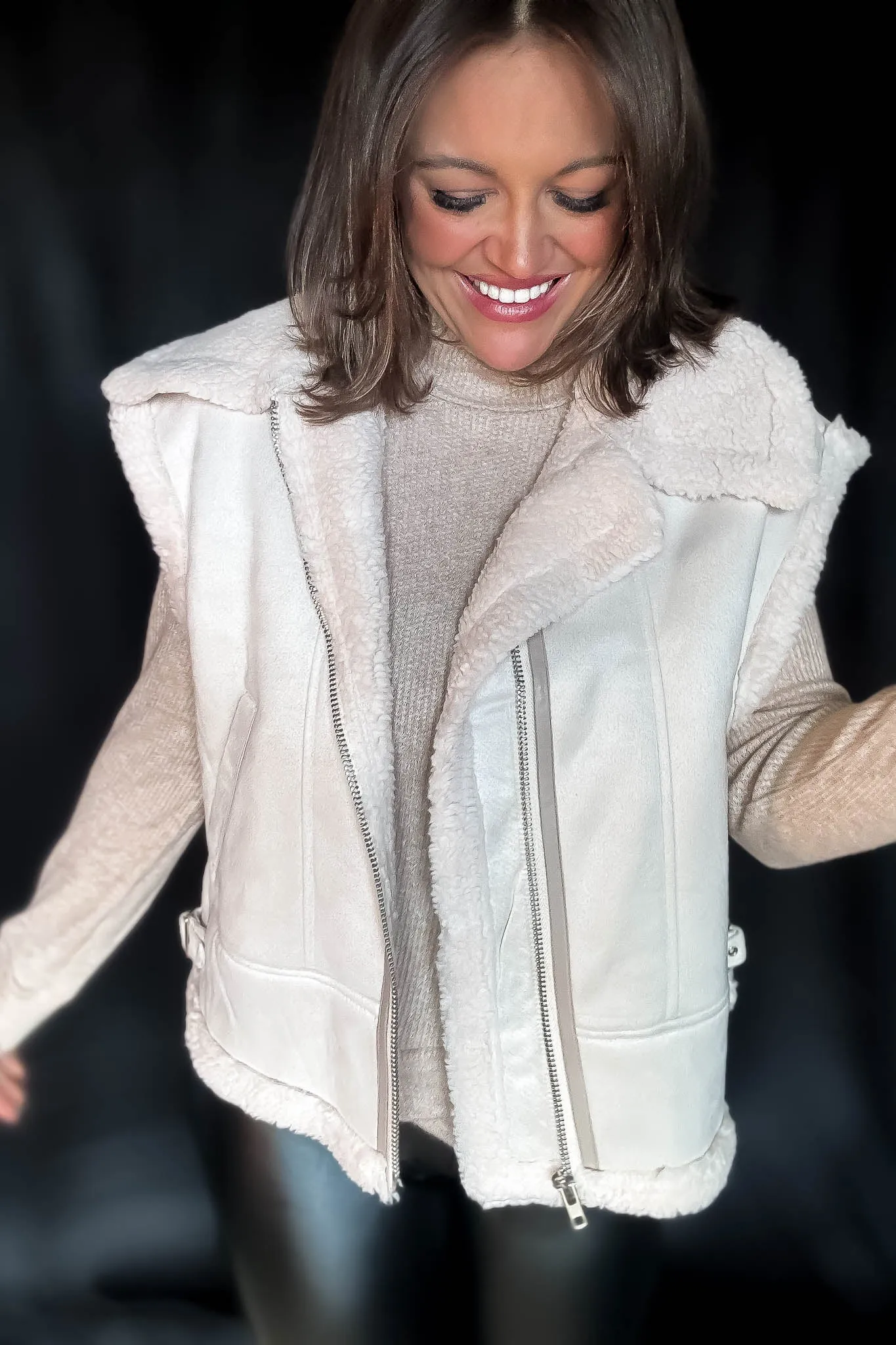 Wrap Up In Warmth Cream Fur-Contrast Zippered Suede Vest