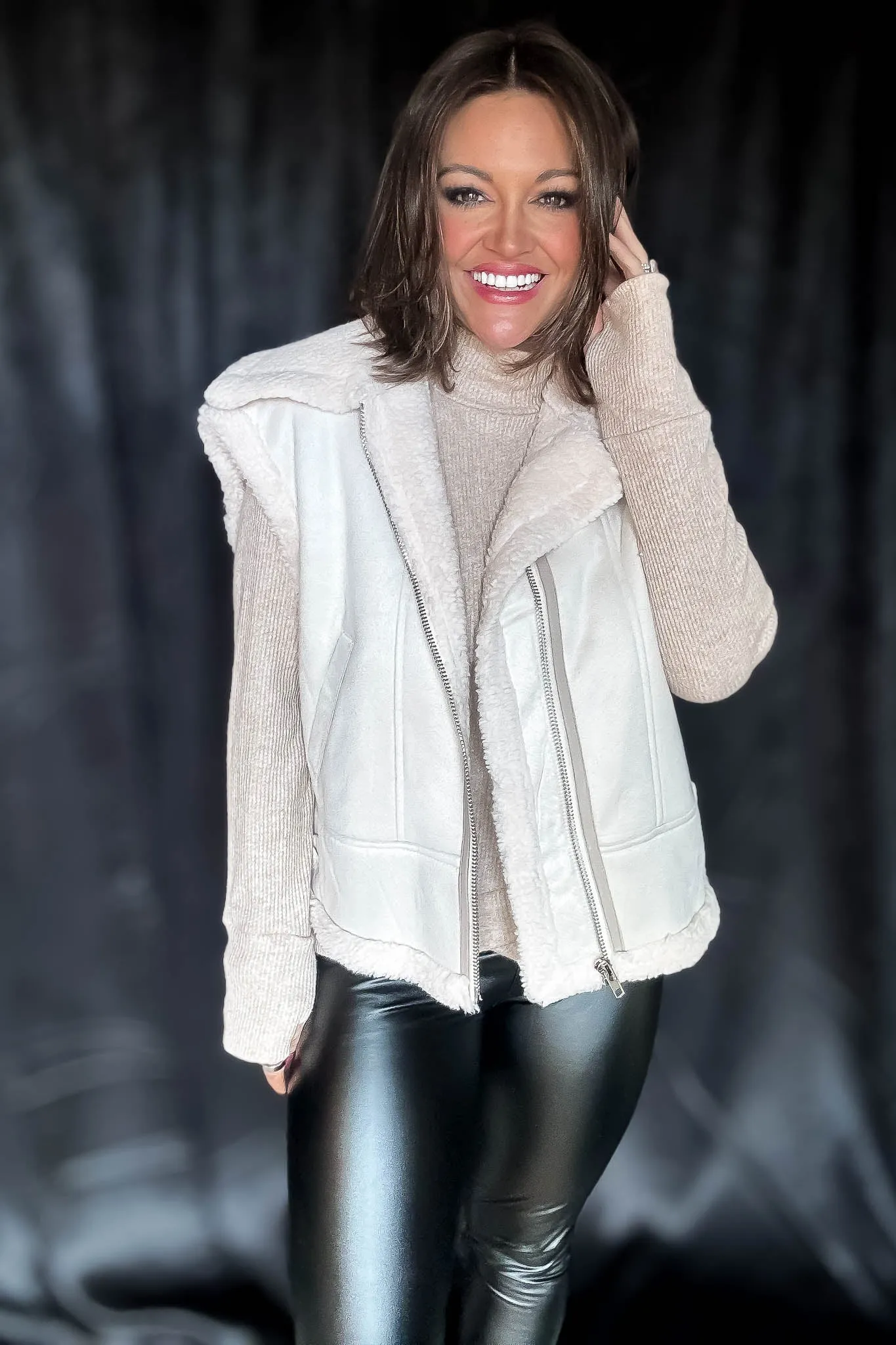 Wrap Up In Warmth Cream Fur-Contrast Zippered Suede Vest