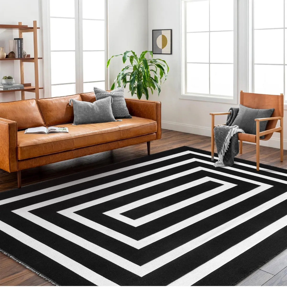 Yanis Modern Geometric Cotton Indoor Outdoor Black Area Rug