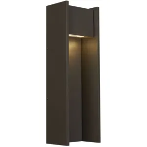 Zur 18 In. LED Outdoor Wall Sconce in-line Fuse 2700K bronze Finish
